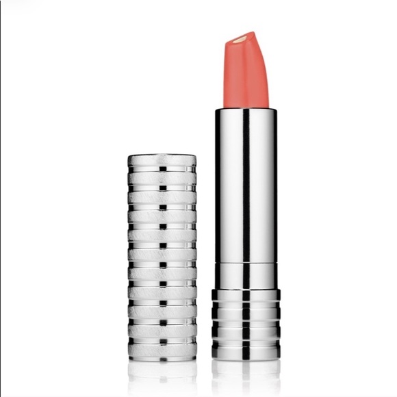 Clinique Other - Clinique dramatically different shaping lipstick
